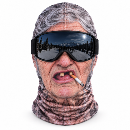 Pasamontañas La Tía Pícara: cara de abuela con cigarrillo